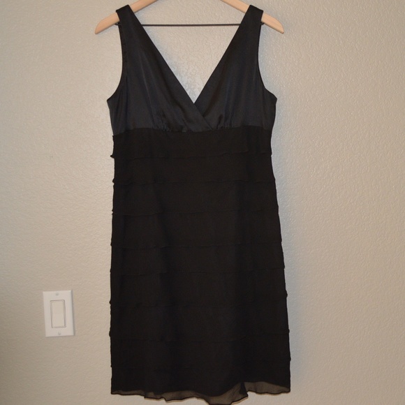 Maggy London Silk Ruffle Cocktail Dress Sz12 - Picture 1 of 4